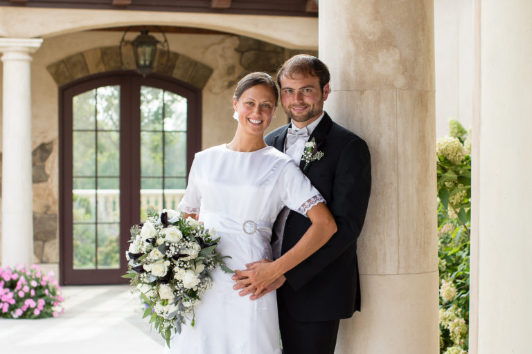 bride and groom 50 768x512